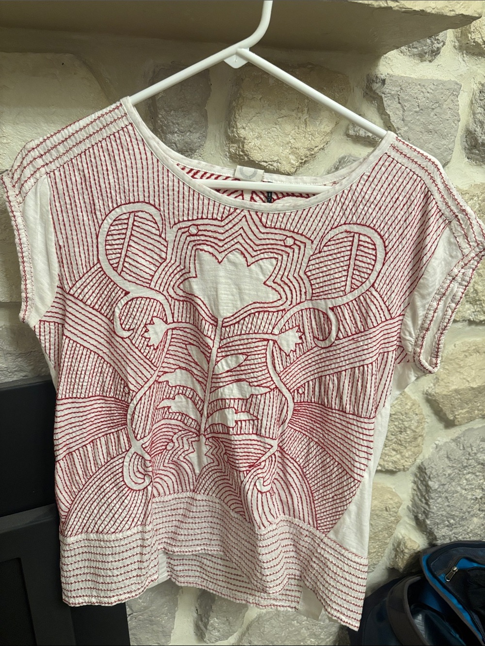 Embroidered Short Sleeve Tee - White & Red
